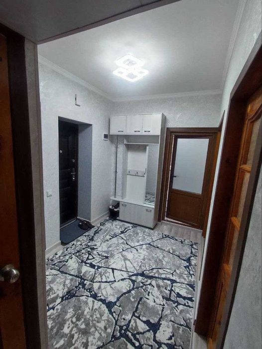 Аренда квартира Метро Новза, 3/5/5. Оилага.