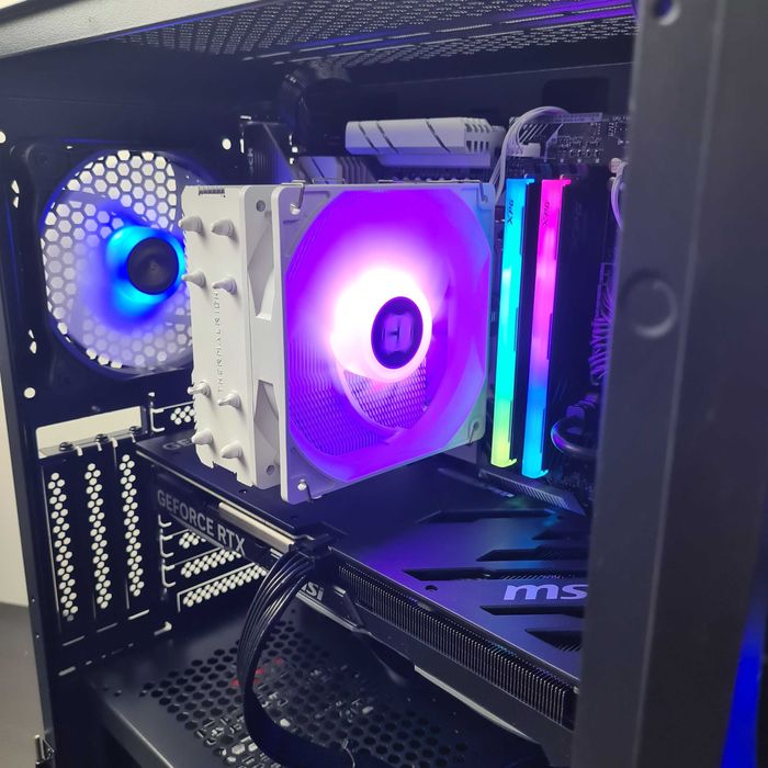 Геймърски Компютър! Ново! RTX 4070, Intel i5-13400F, 32GB RAM