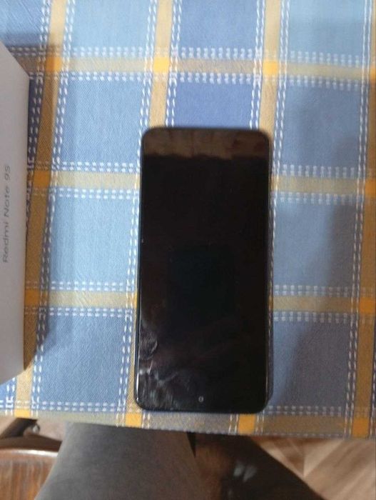 телефон Xiaomi Redmi Note 9S – хорошее состояние