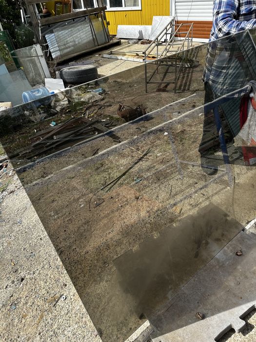 Vand sticla fumurie securizata 6mm