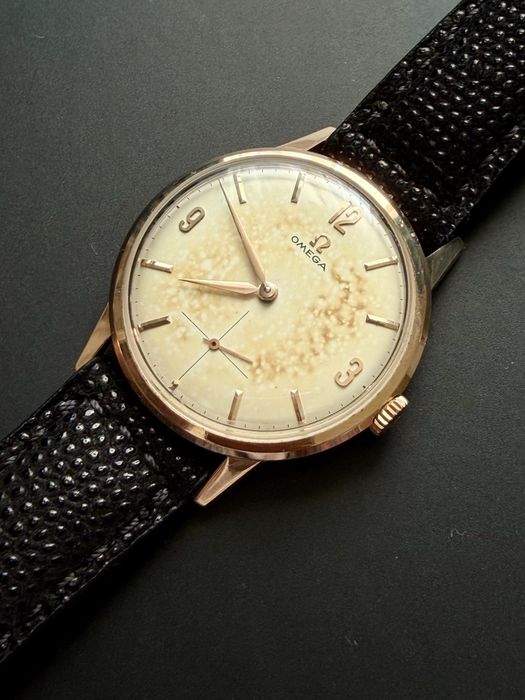 Ceas Omega cal 268. Aur masiv 18k