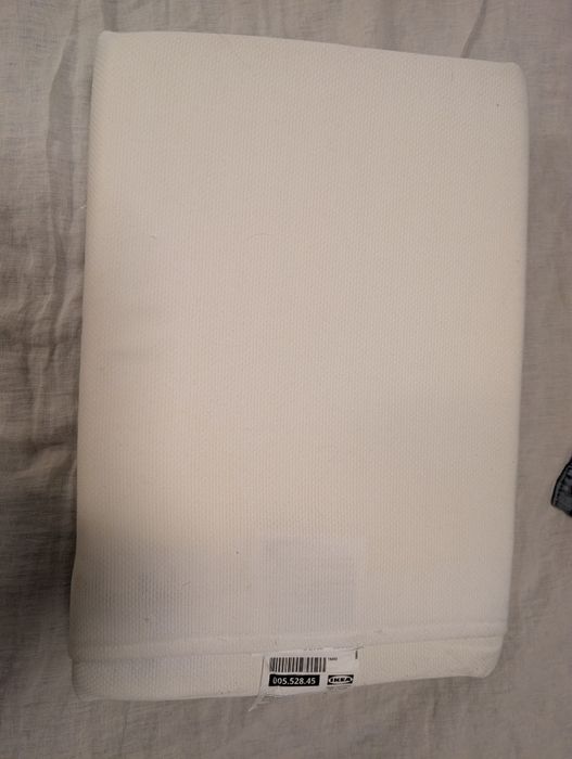 Perna ergonomica Ikea 33x45 cm