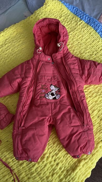 Продам комбинезон для девочки