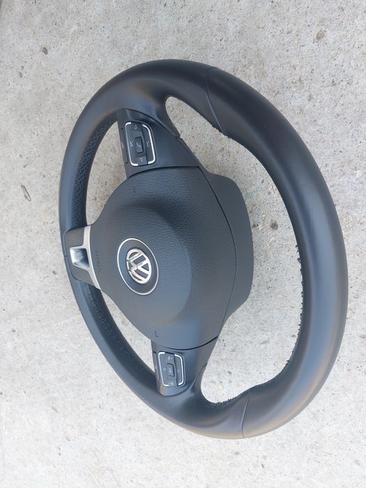 Volan complet piele 3 spite Volkswagen Passat B7 B6 CC Golf 6 Tiguan
