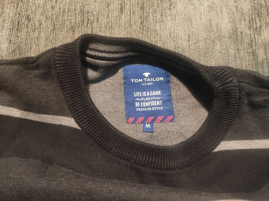 Мъжки блузи размер М