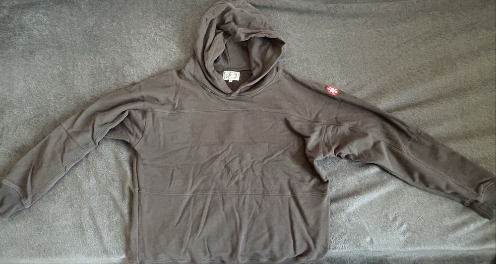 кофта cav empt в хорошем состоянии