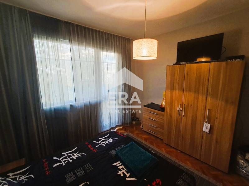 Продава се Четиристаен апартамент в Варна, Трошево - 92 кв.м за 1804 €/кв.м - Снимка #9