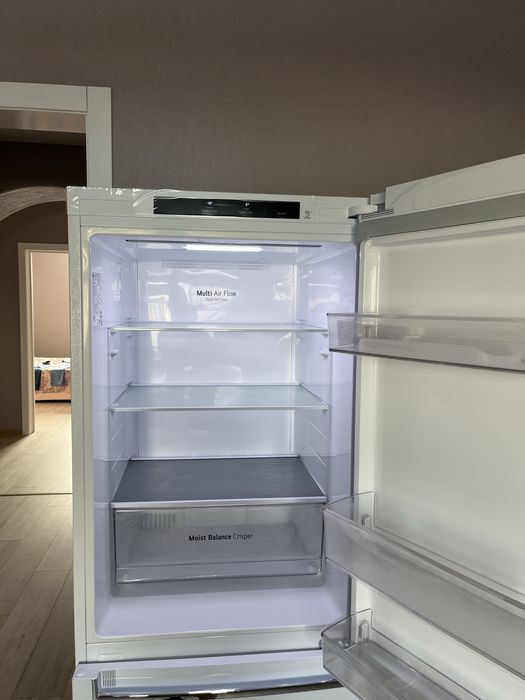 Продам холодильник LG