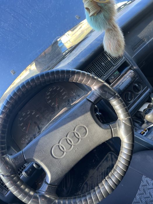 Audi 80 1.8s на части