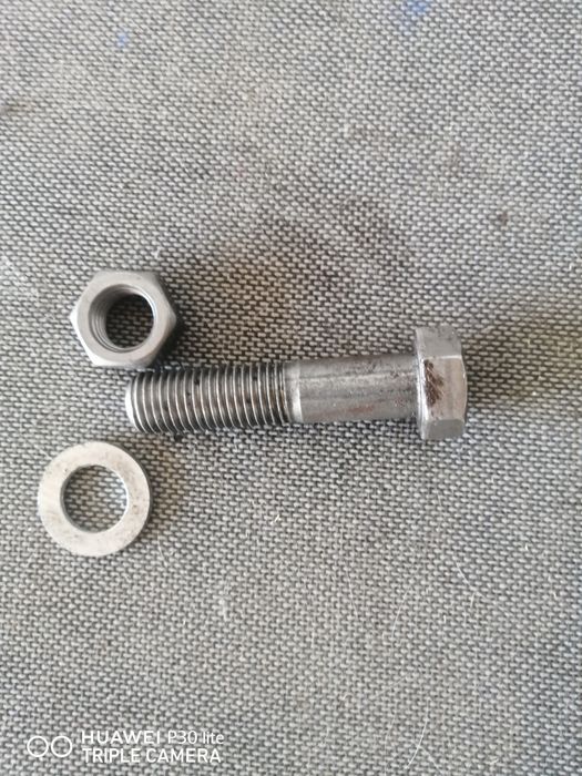 Болты, гайки, шайбы