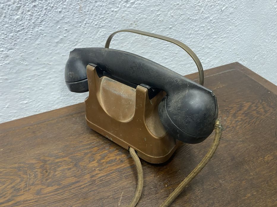 Белгийски телефон RTT 56A ATEA меден корпус 1956 Белгия