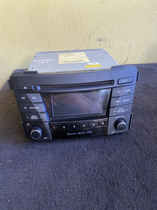 Radio CD Hyundai i40 an 2012/2017 Pret  800 lei