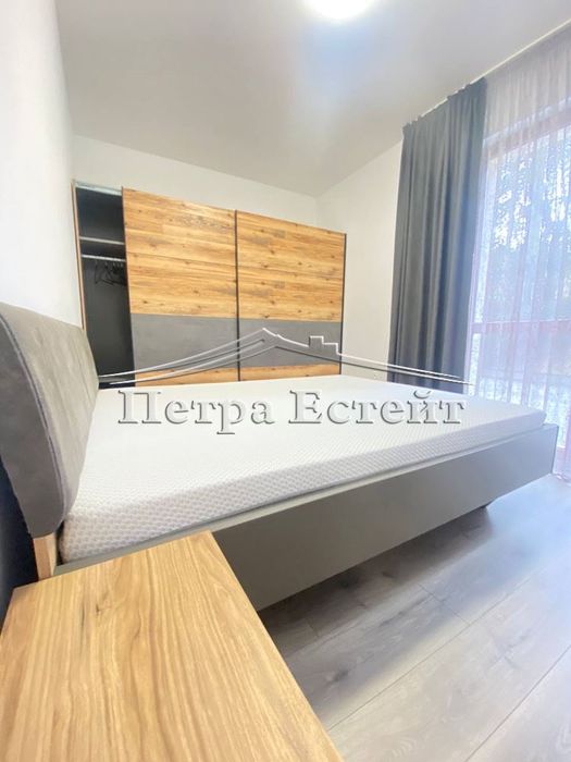 Дава се под наем Двустаен апартамент в к.к. Св.Св. Константин и Елена - 95 кв.м за 550 € - Снимка #7