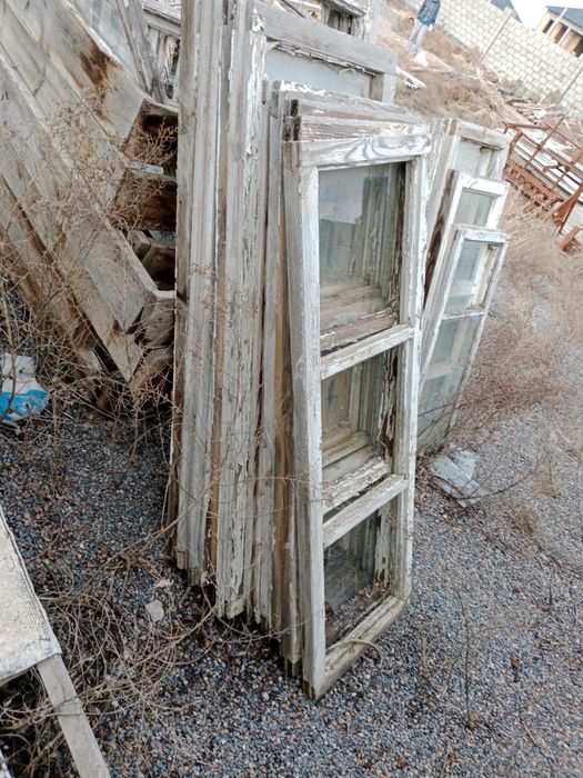 Продаются окна и двери деревянные