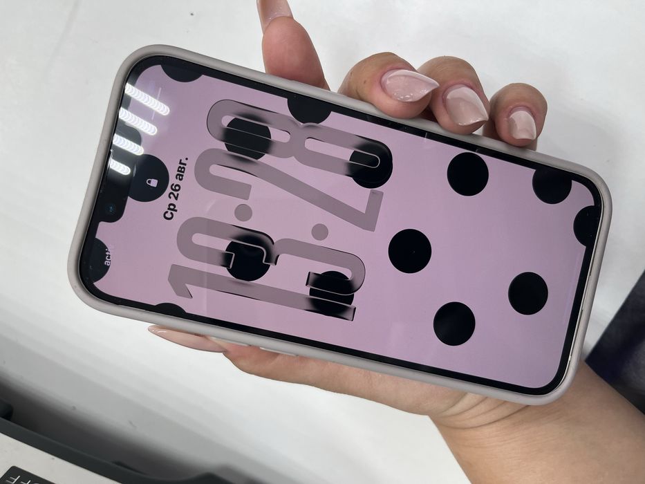 Iphone 14 в идеальном состоянии