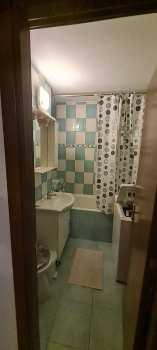 Particular, inchiriez 2 camere, decomandat, etaj 1, Astra