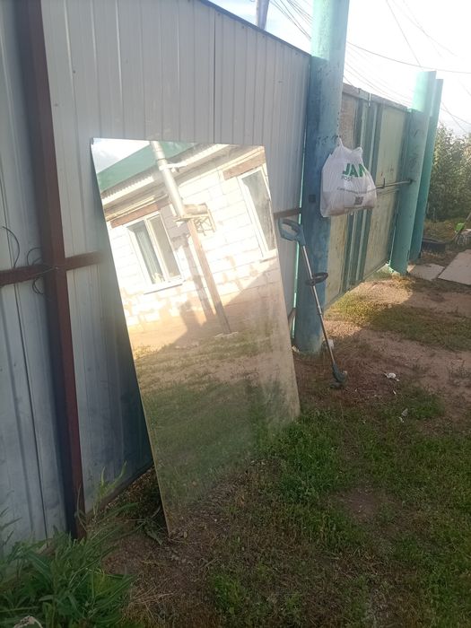 Продам Зеркало .