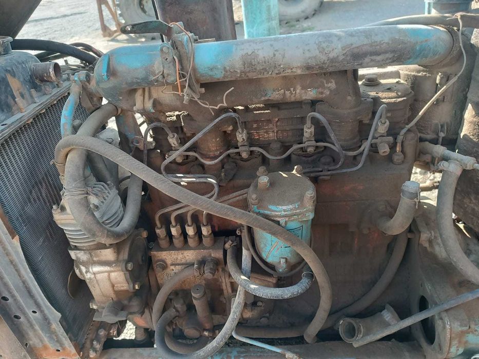 Трактор МТЗ-82  .