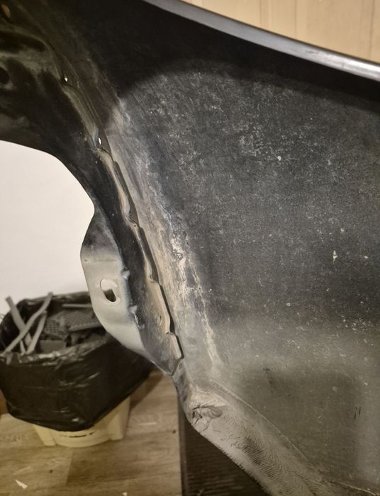 Продам крыло w 210 мерседес