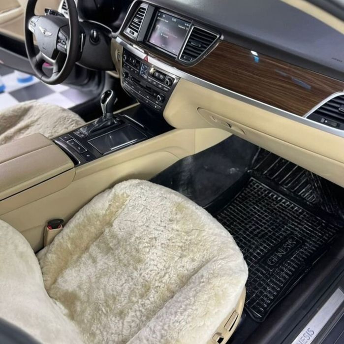 Услуги Hyundai Genesis 2-3мест Почасовая и посуточная аренда Экскурсии