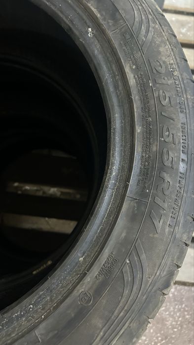 Продам резину на 215,55,17