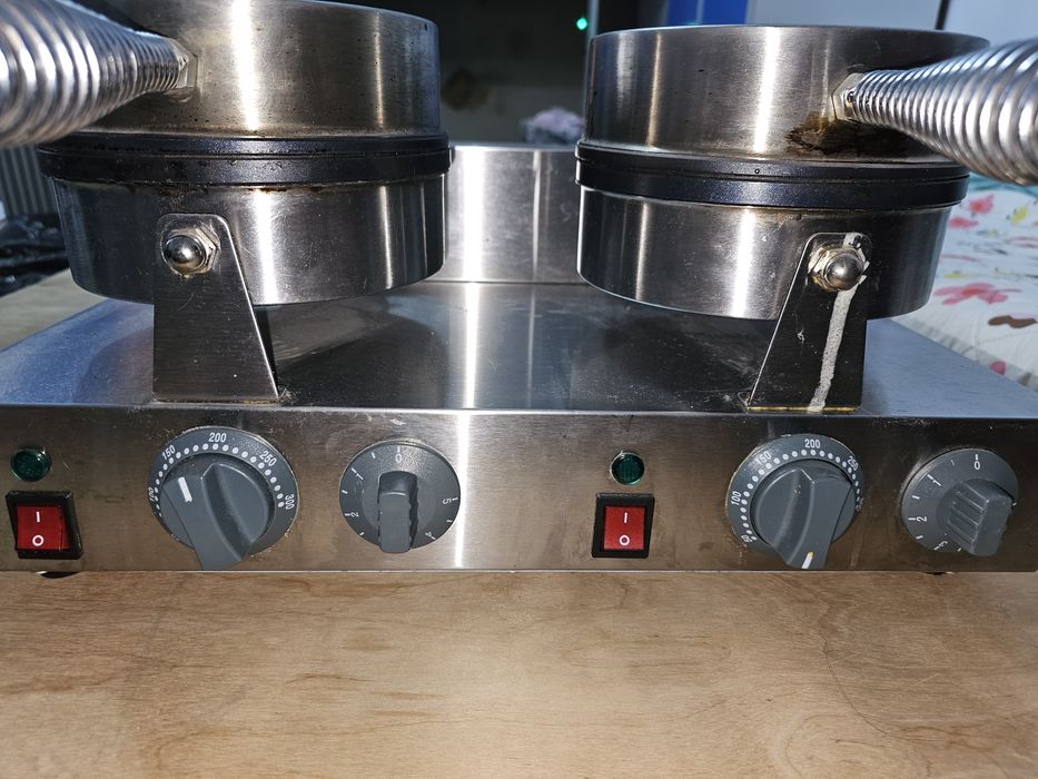 Вафильница профессиональная