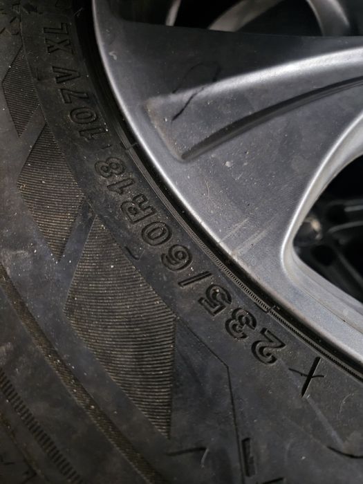 Roti de iarna Mercedes Glc