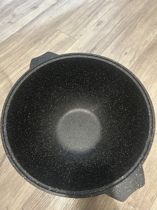 Продам казан 10л