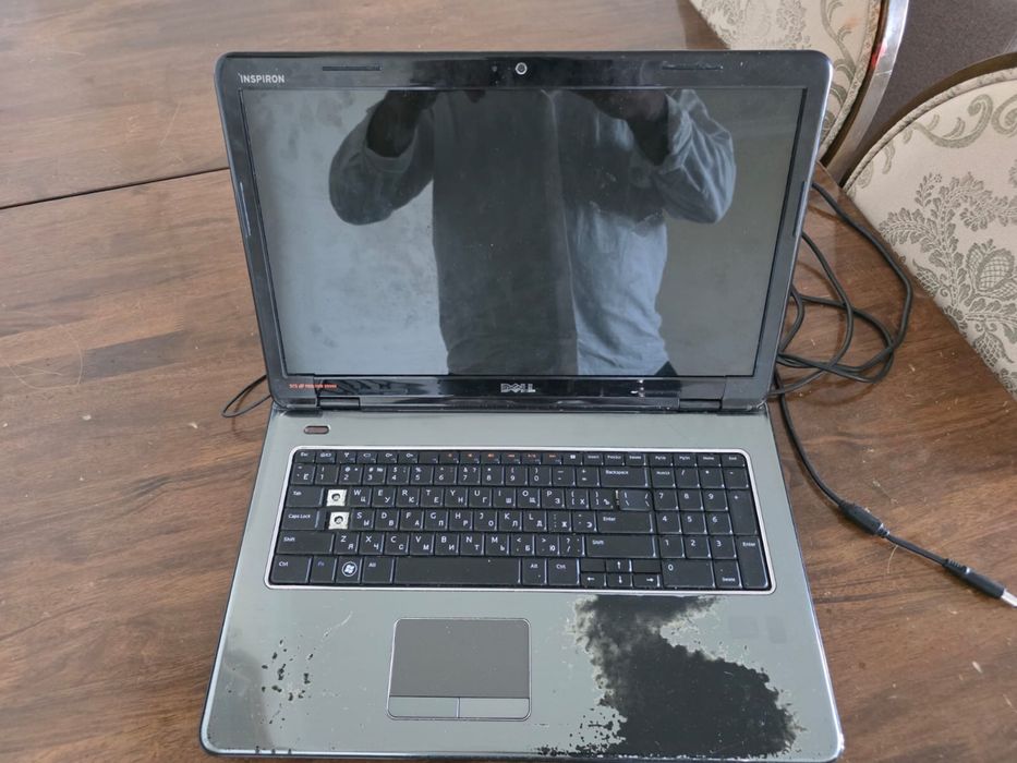 Продам ноутбук dell inspirion