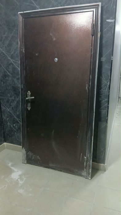 Сыртқы темір есік