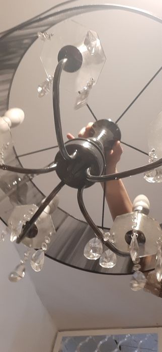 Продаётся люстра