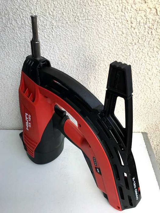 Газова машина HILTI GX 120-ME с пълнител GM40 внос от Германия