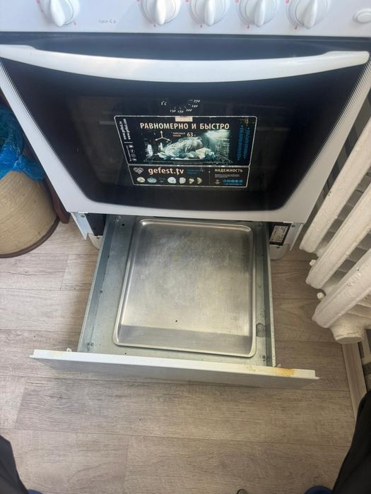 Продам плиту стоит без дела