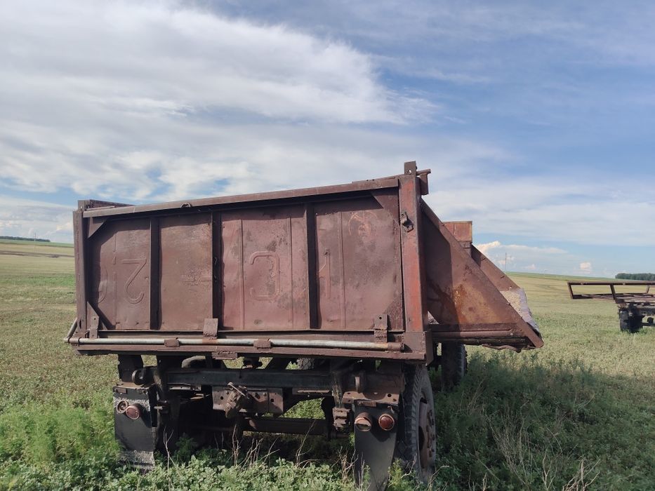 Продам  прицеп  зиловский