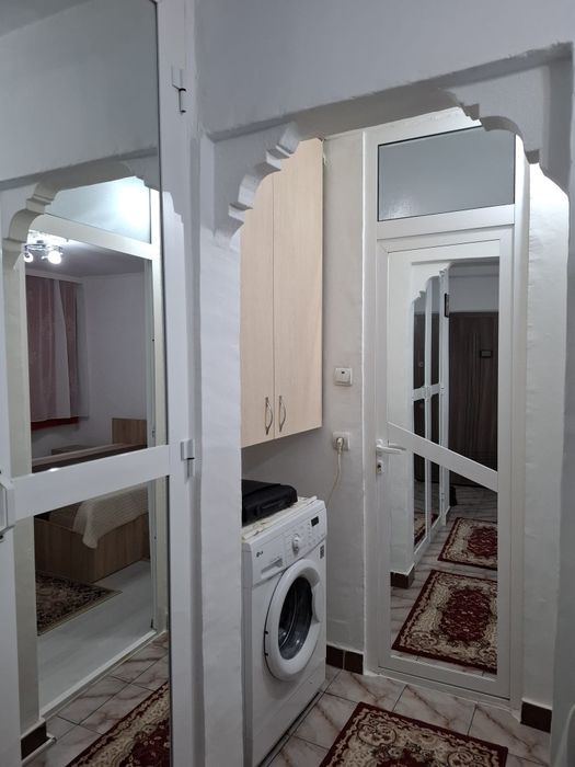 Vând Apartament zona Anda detalii după ora 16.00-19.00