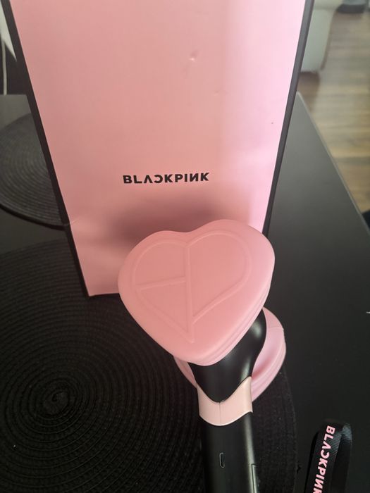 Black pink light stick