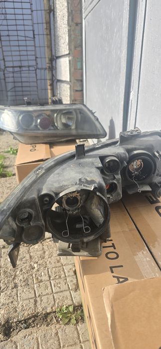 Фарове от  хонда акорд 2005