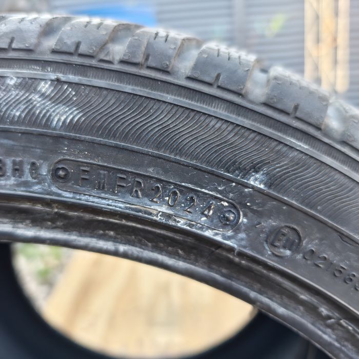 Anvelope 225/45R17 marca Sumitomo, DOT 2024,M+S,7 mm