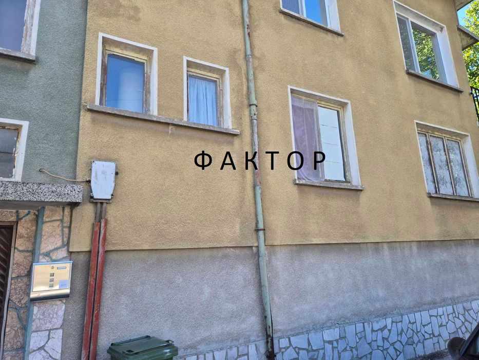 Продава се Етаж от къща в Стамболийски - 135 кв.м за 444 €/кв.м - Снимка #12