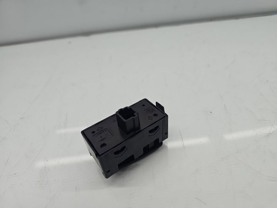 Buton avarii Dacia Logan MCV 2 [Fabr 2013-2022] 252905668R