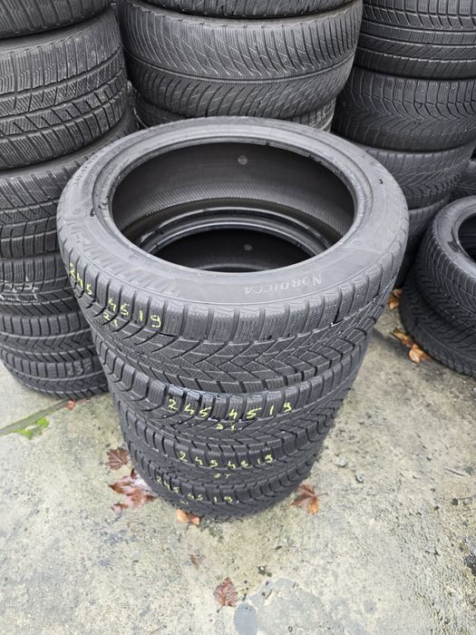 Anvelope iarna 245 45 19