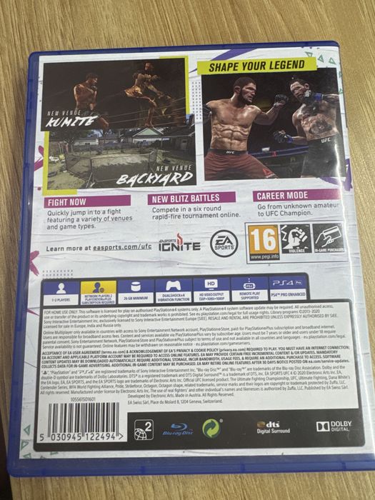 Диск на PS 4 UFC 4