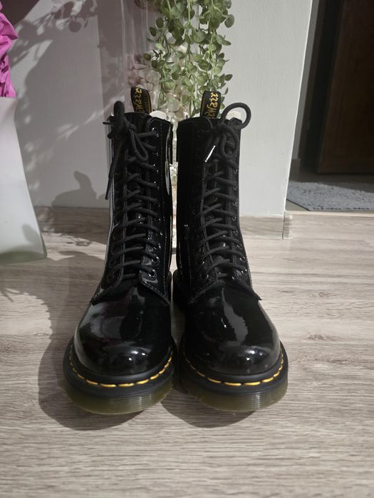 Ghete originale Dr. Martens