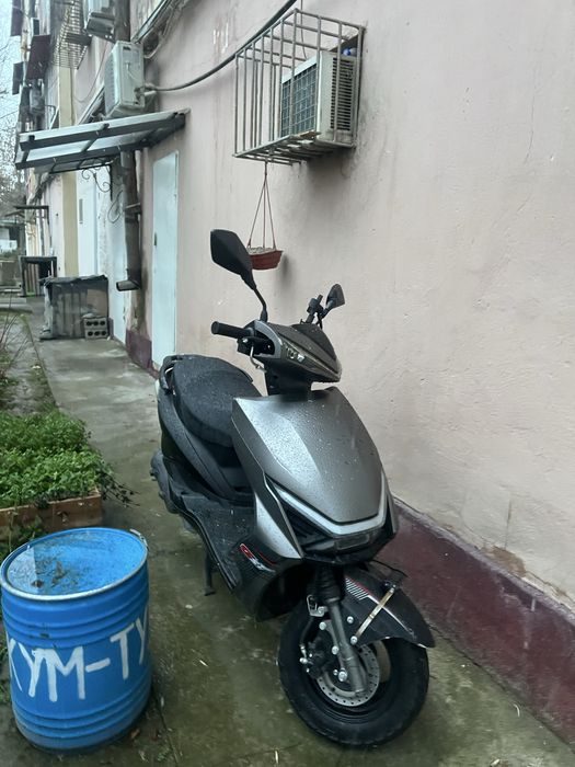 Продам скутер Angel x3