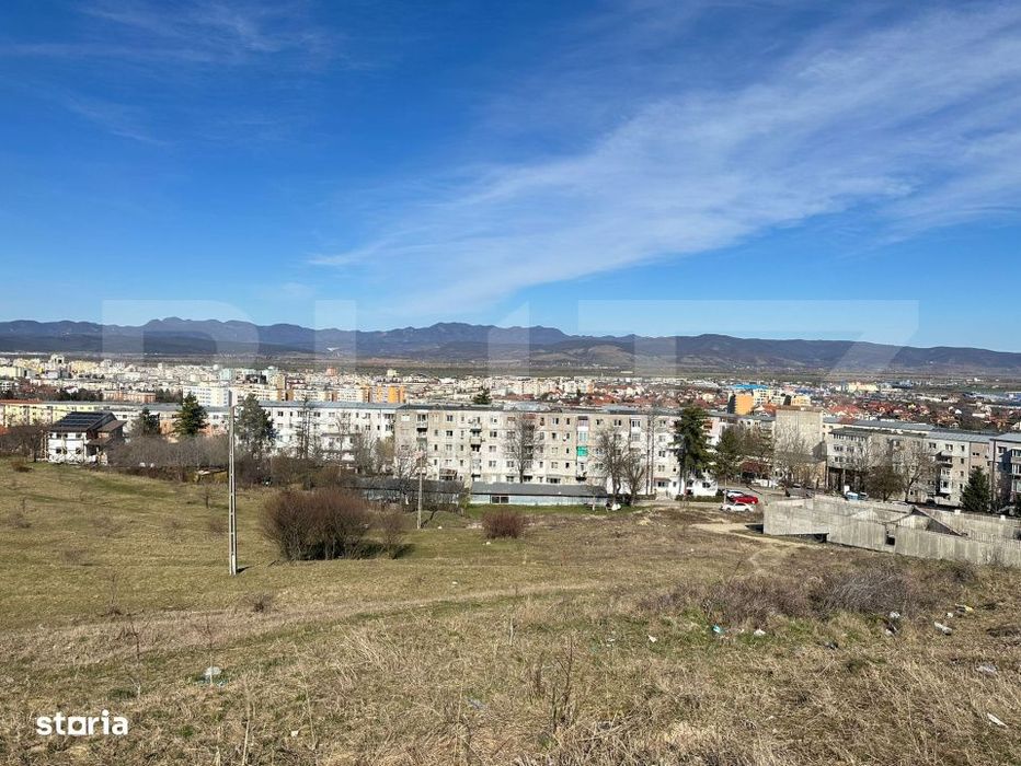 Teren 1830 mp Deva – extravilan cu demersuri intravilan – posibili