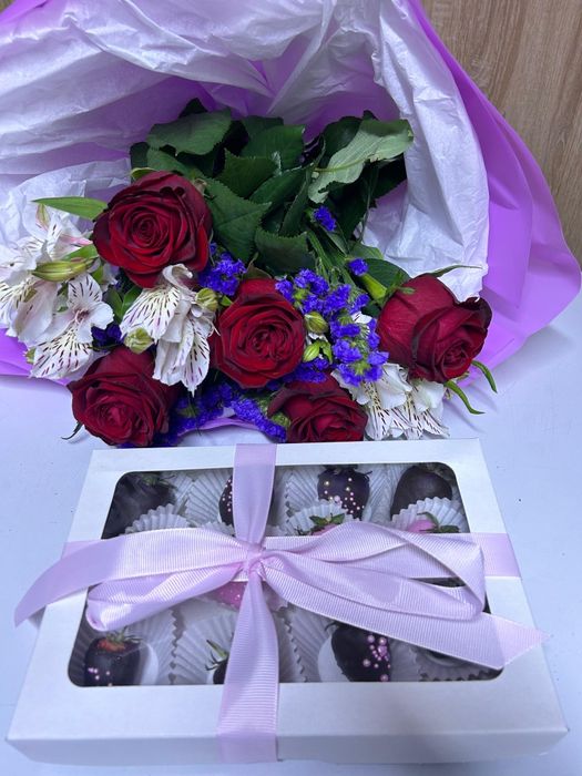 Клубника в шоколаде в Каскелене