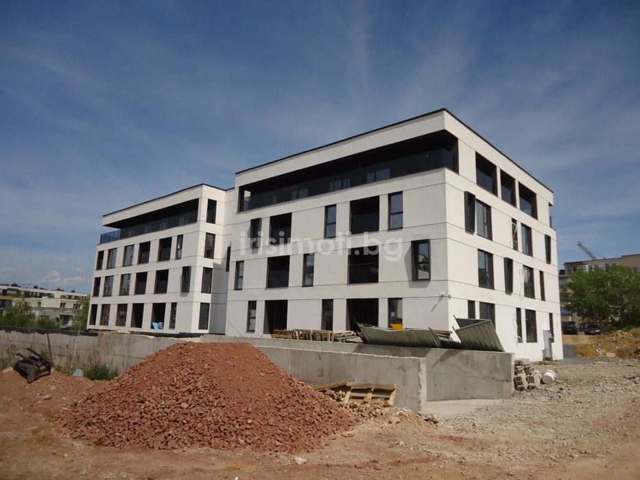 Продава се Тристаен апартамент в София, Малинова долина - 99 кв.м за 2299 €/кв.м - Снимка #1