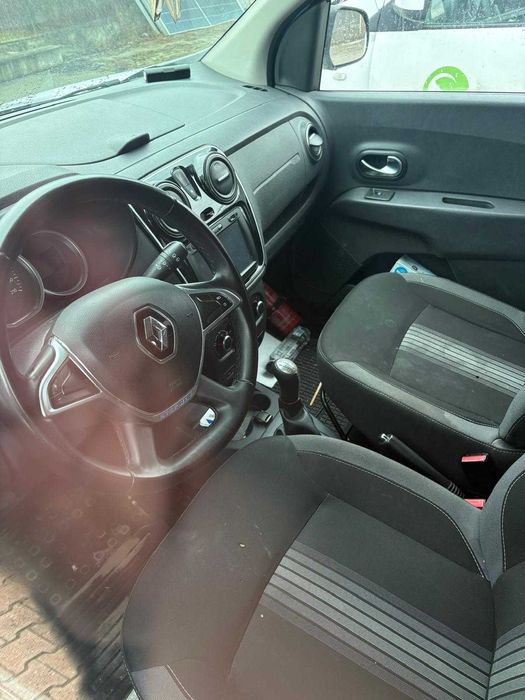 DACIA Lodgy 0 — imagine 3