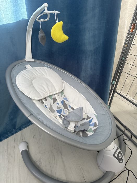 Продается детский электронный шезлонг