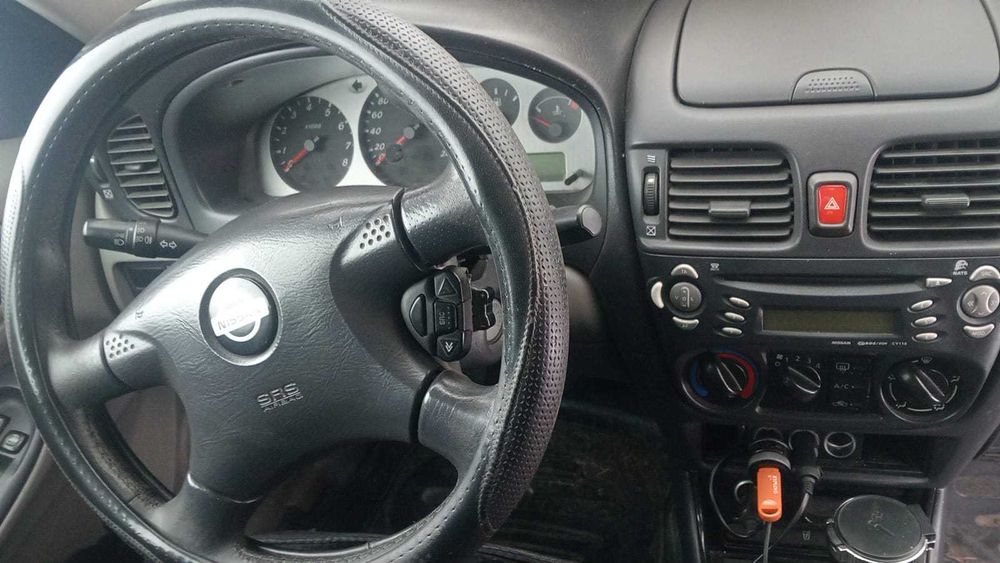 Продав Авто Nisan